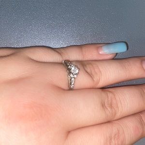 Pandora ring